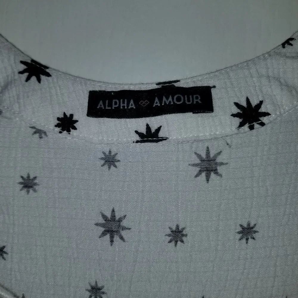 CAMISOLE TOP WHITE/BLACK TOP - Picture 11 of 15